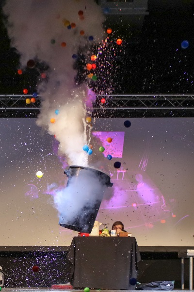 Zabava je na rekama - posetite najveće regate u Srbiji! 8 festival-nauke-2018-bina