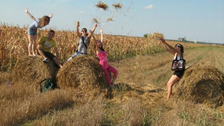 Turistička solidarnost za pomoć turizmu Srbije 7 turisticka solidarnost mladi za turizam
