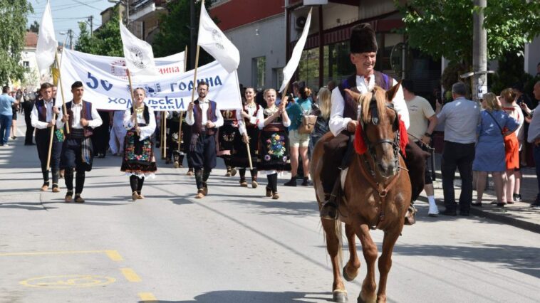 Smotra narodnog stvaralaštva Homoljski motivi od 29. maja do 1. juna u Kučevu 7 Homoljski motivi Kučevo